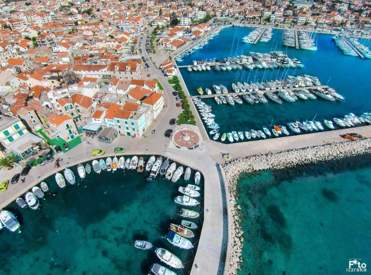 Apartmani Gabriella Vodice Exterior foto